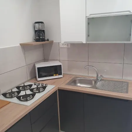 Appartamento Apartman S Dvije Spavace Sobe