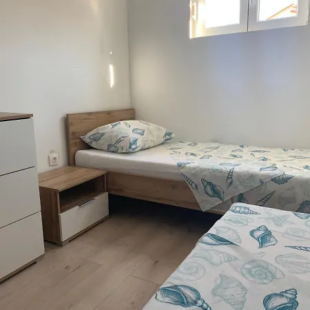 Appartamento Apartman S Dvije Spavace Sobe